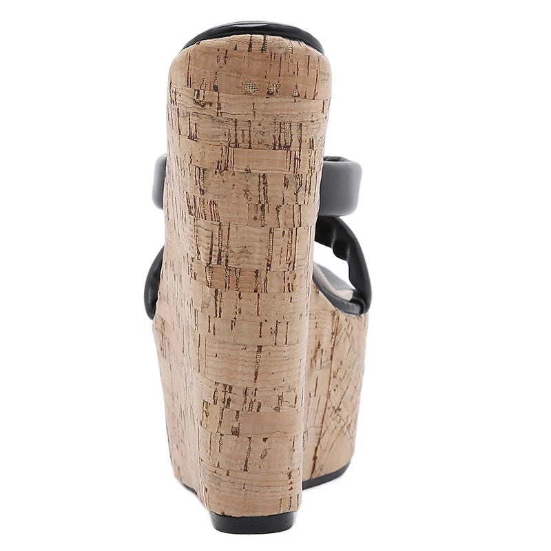 The Iris Party Wedge